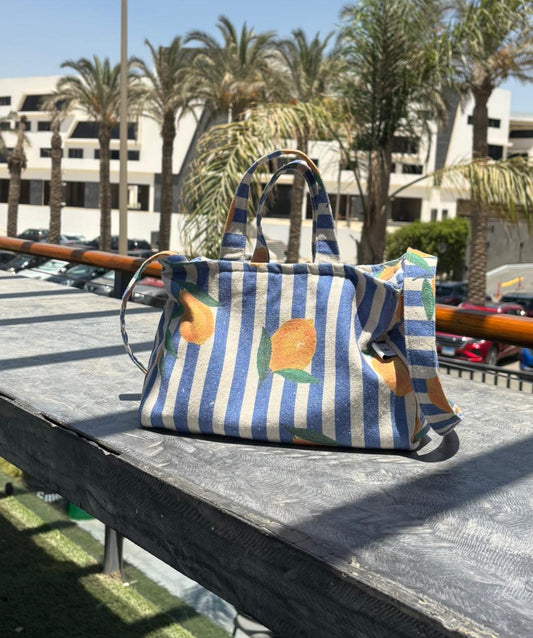 Holiday tote