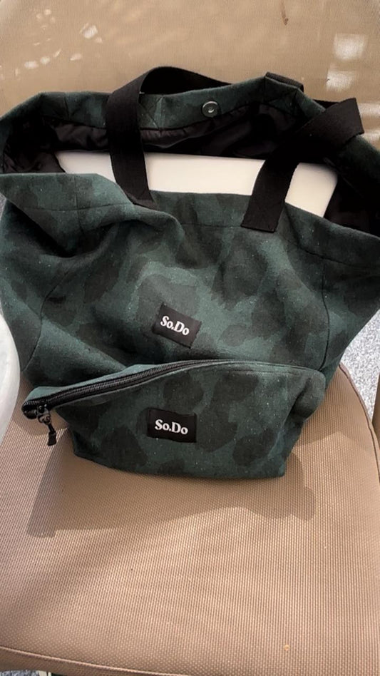 The wild olive tote + wild pouchy